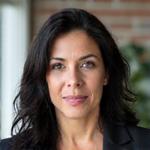 María González, Asesora Senior
